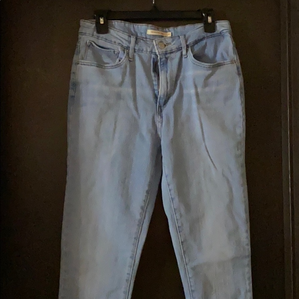 Levi jeans